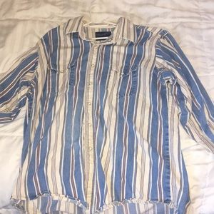 Wrangler button down shirt
